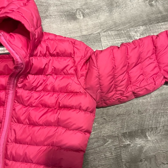 A&F Lightweight Puffer Jacket - Picture 8 of 9